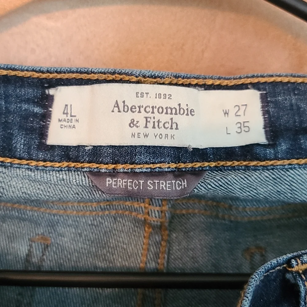 A&F jeans - Picture 4 of 5